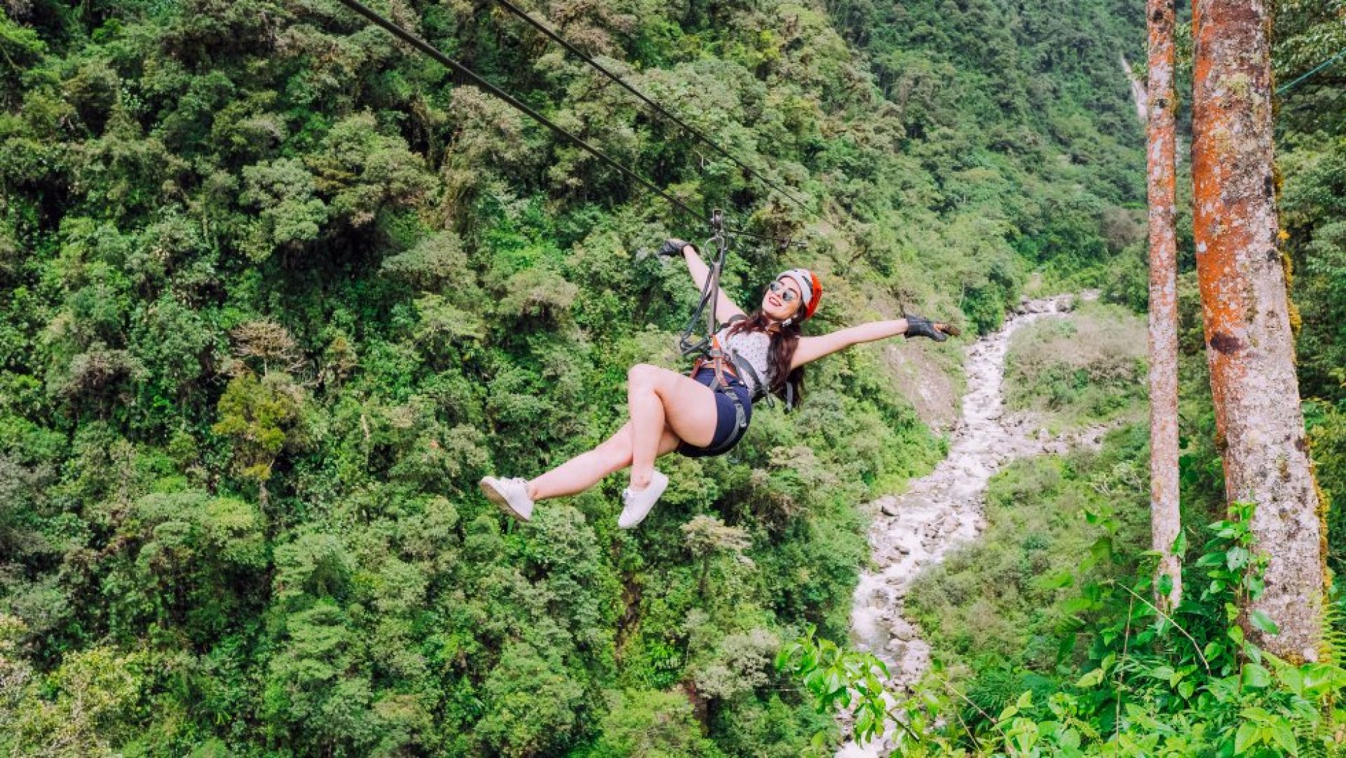 Canopy Puntzan - Baños de Agua Santa