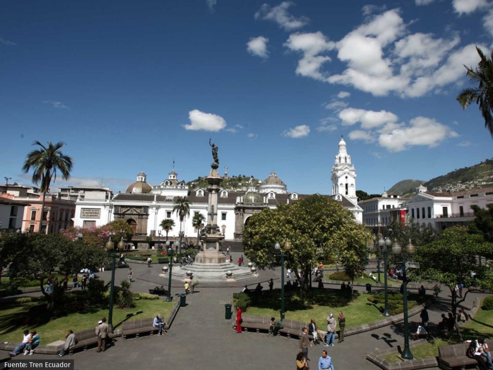  Foto Centro Histórico - Mitad del Mundo